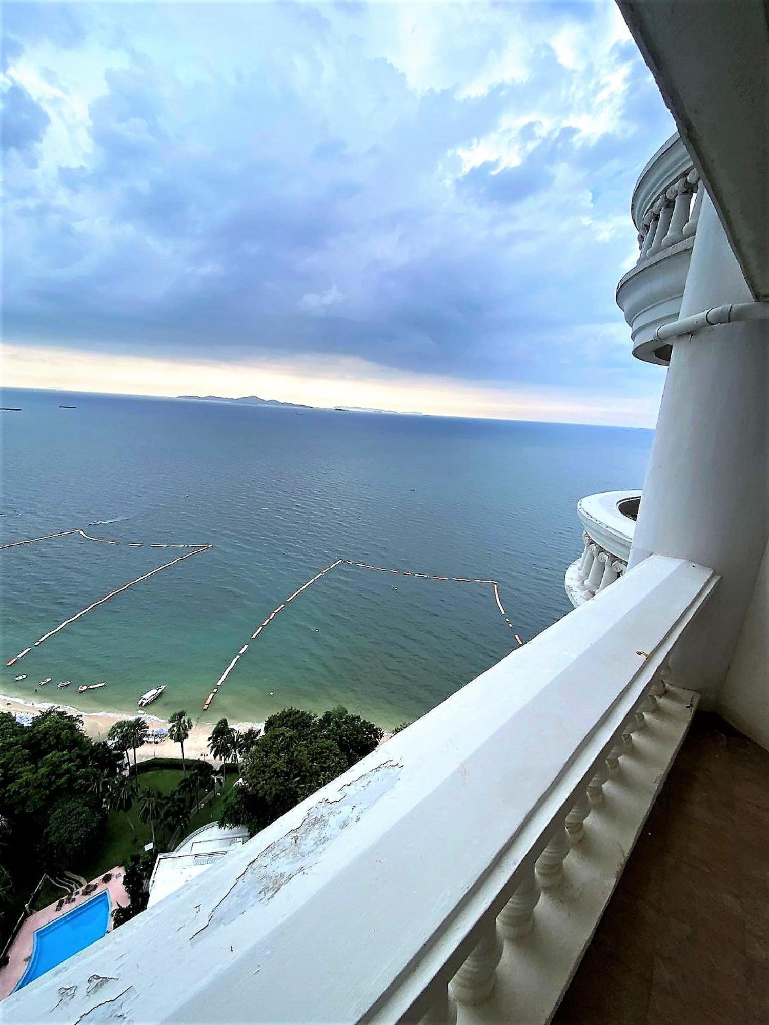 Sky Beach Паттайя Экстерьер фото